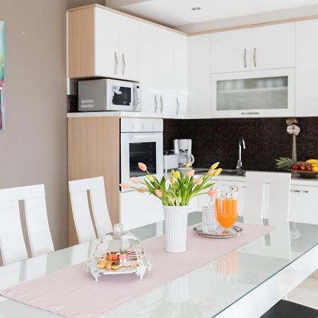 Turta Apartment 扎达尔 外观 照片